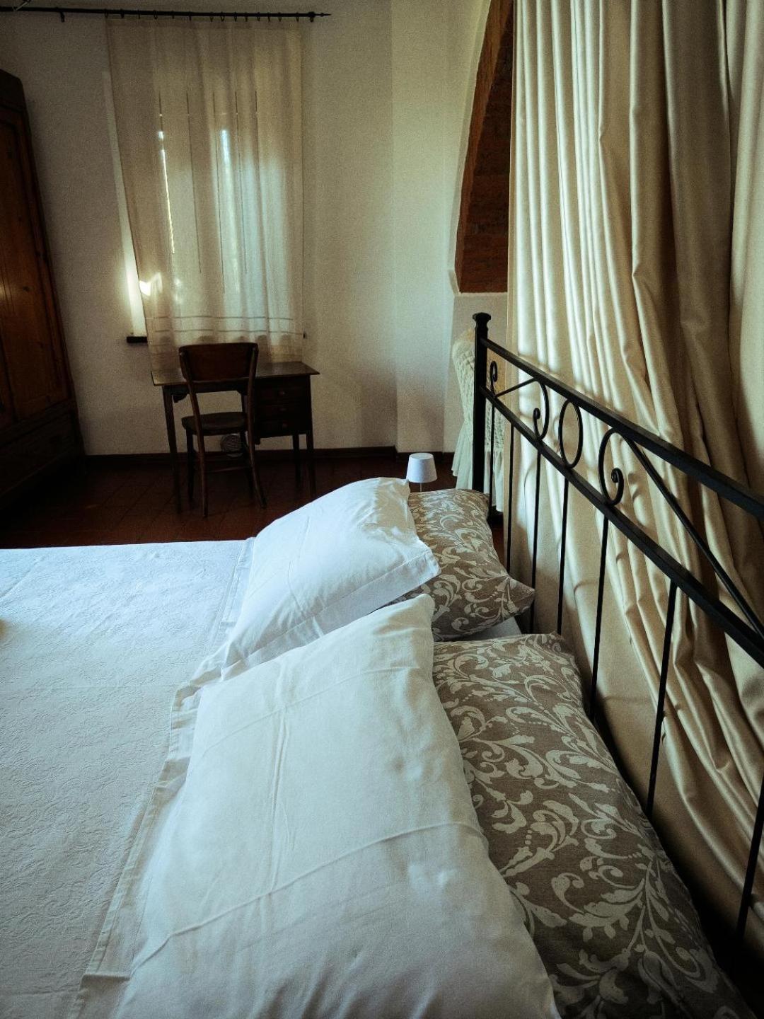 Il Vecchio Frantoio Villa Panicale Luaran gambar