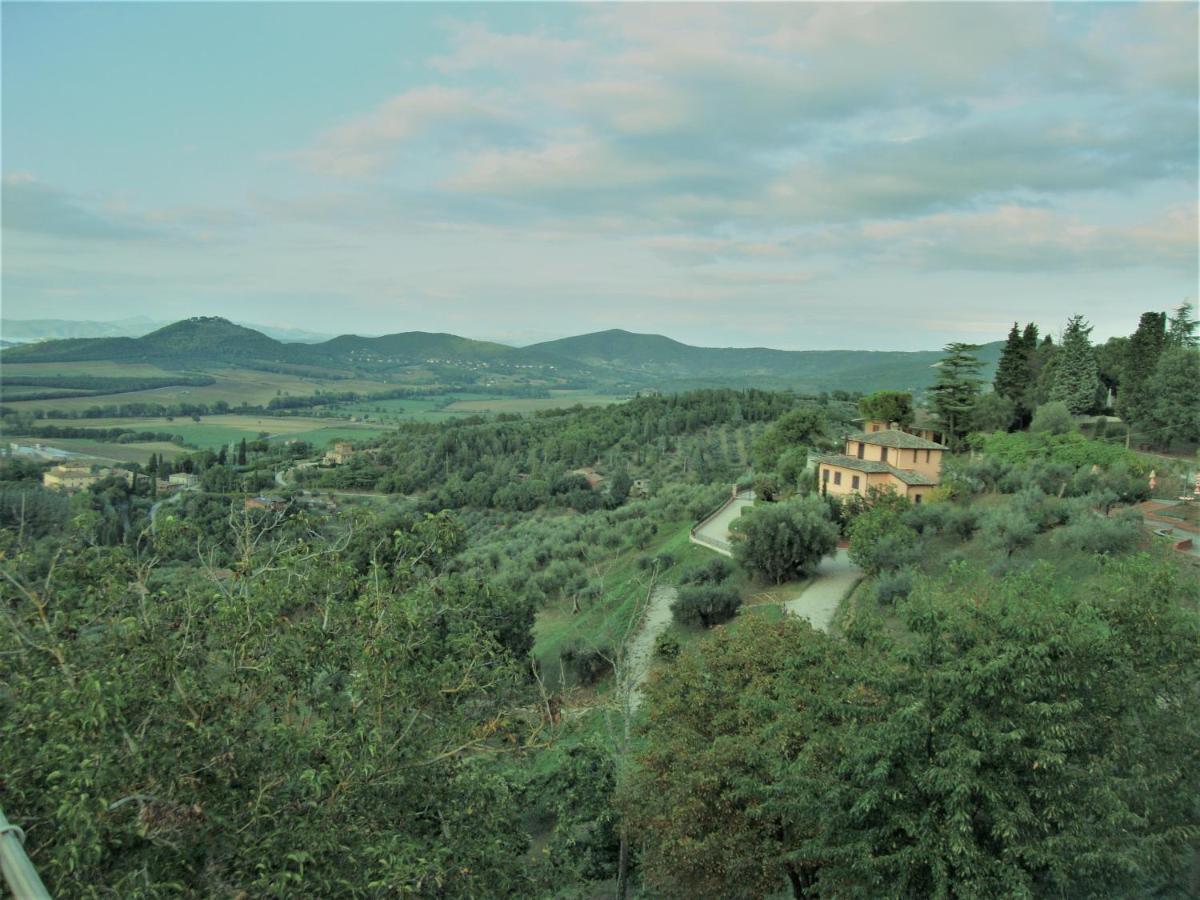 Il Vecchio Frantoio Villa Panicale Luaran gambar